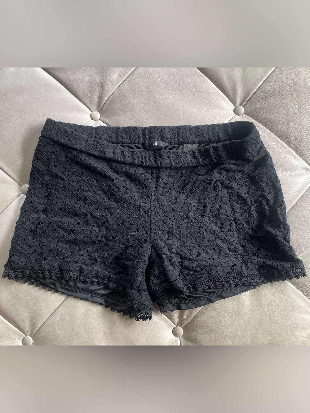 H&M Black Lace Trim Women's Shorts